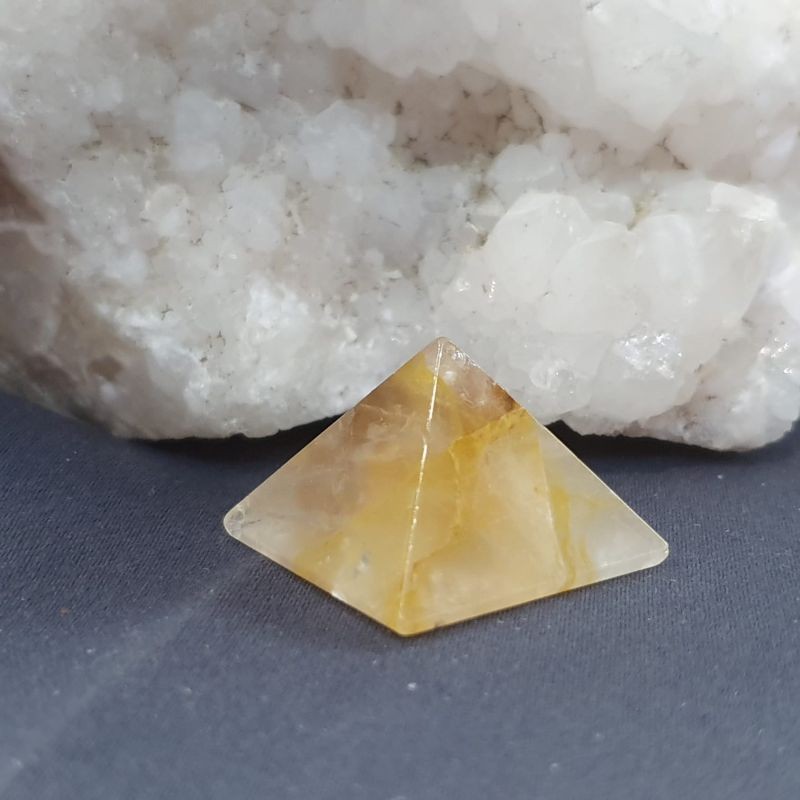 Pirámide mineral Cuarzo Citrino